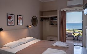 Faros Apartments